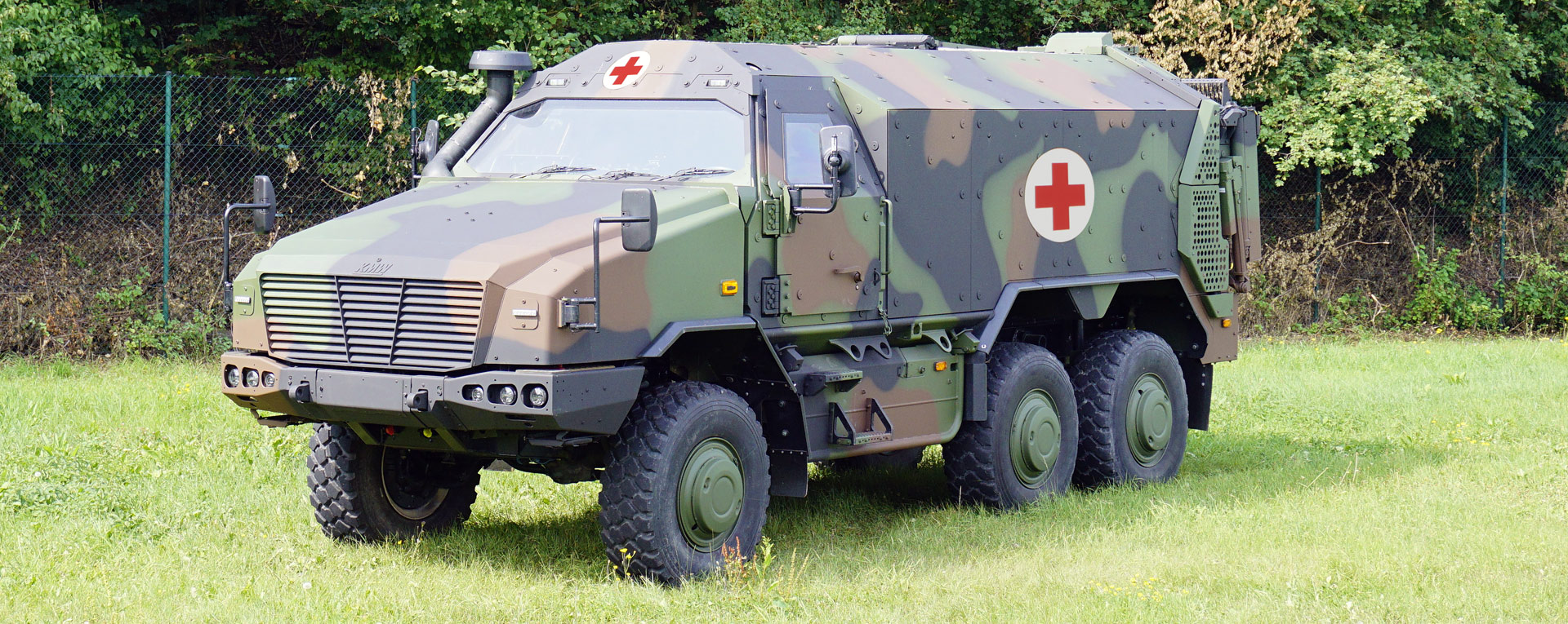 DINGO3-Ambulanz-KMW-001